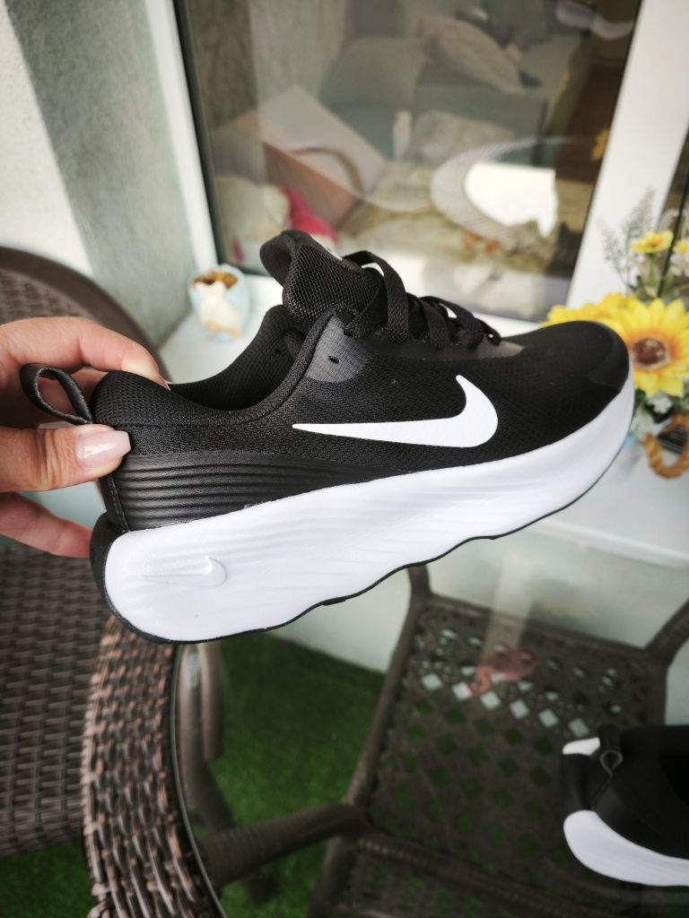 Оригинални Маратонки NIKE