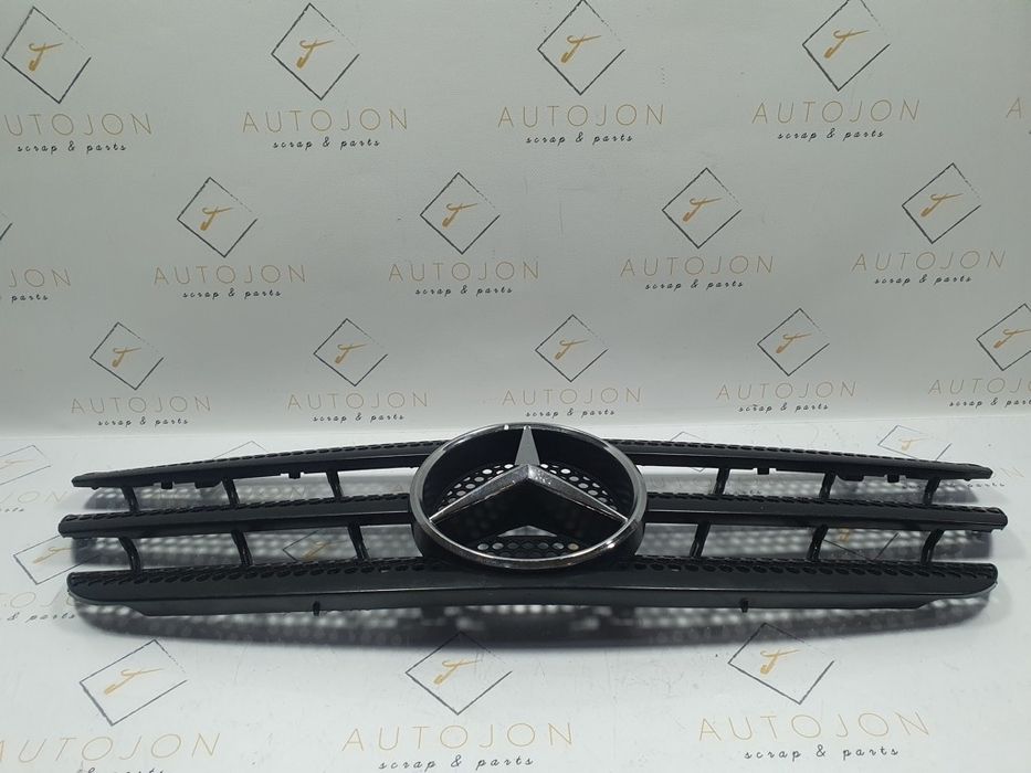 Grila fata MERCEDES-BENZ M-CLASS W163 1998 - 2005 1638800185
