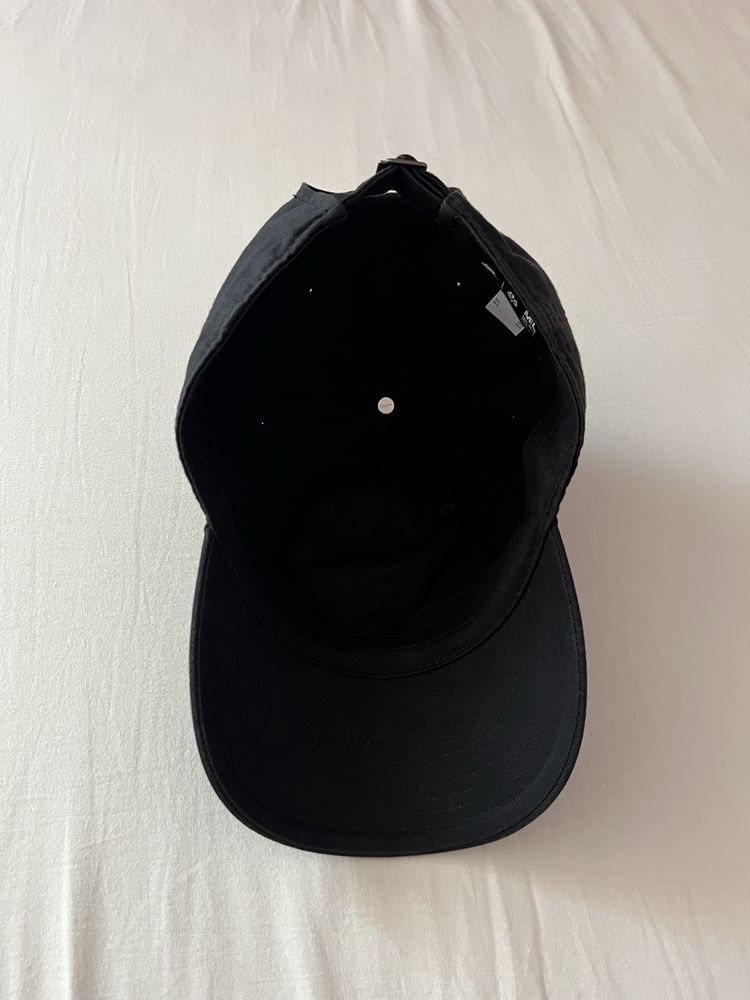 Șapcă Nike Club Unstructured – originală, stare foarte bună