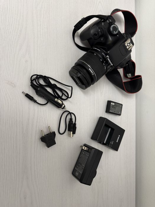 Canon T3 Rebel (EOS 1100D)