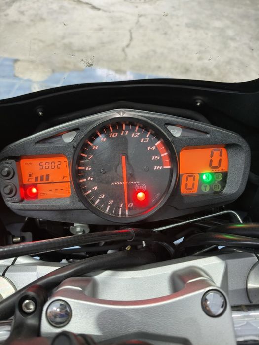 Suzuki GSR 600 cu  ABS