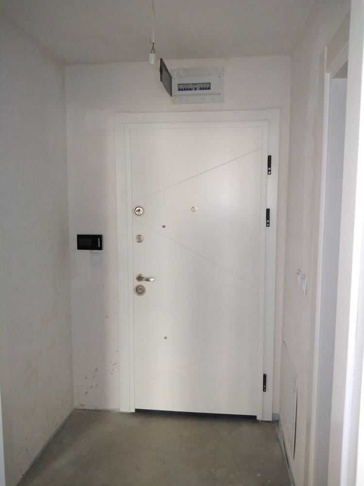 Продава се Двустаен апартамент в Пловдив, Христо Смирненски - 75 кв.м за 1742 €/кв.м - Снимка #3