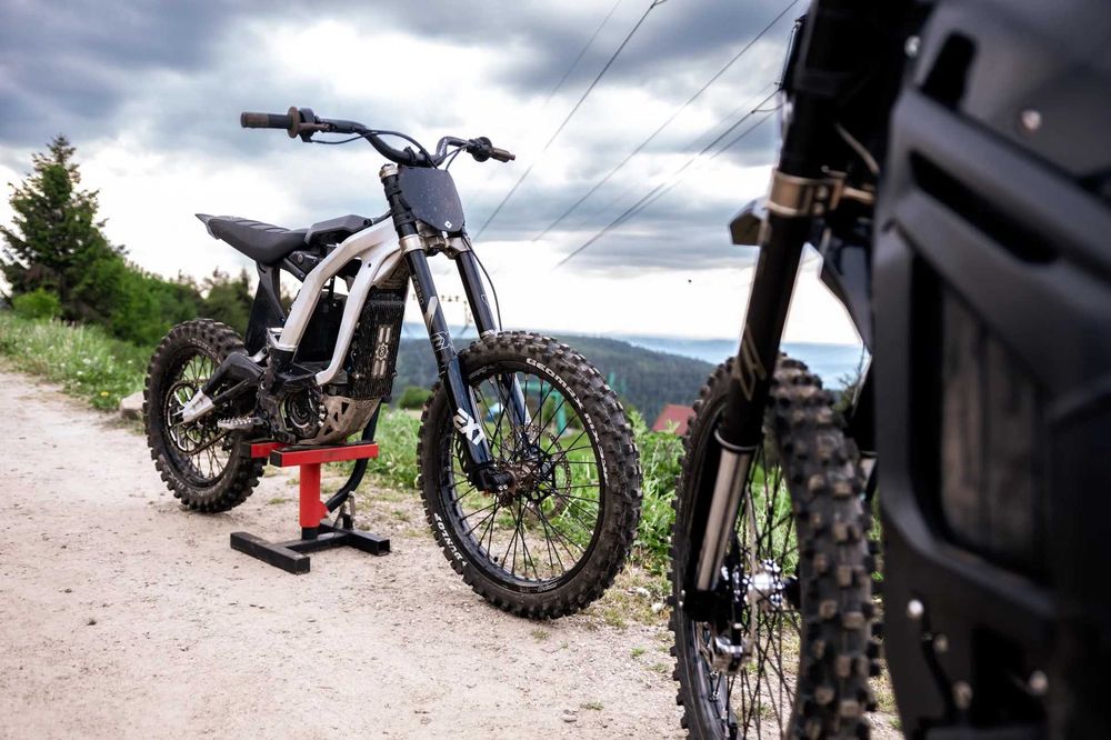 NOU! Furca EXT Ferro USD pentru Sur-Ron / Talaria