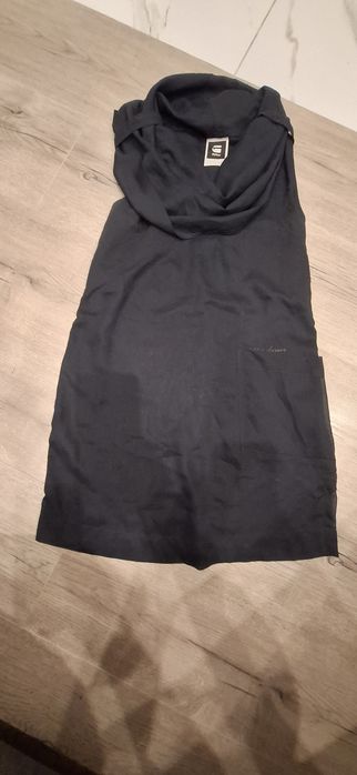 Официална рокля hm спортна рокля Fendi и G star