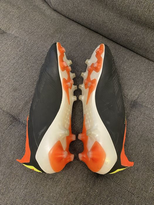Ghete de fotbal Adisas Predator Hybridtouch 2.0 freak 24