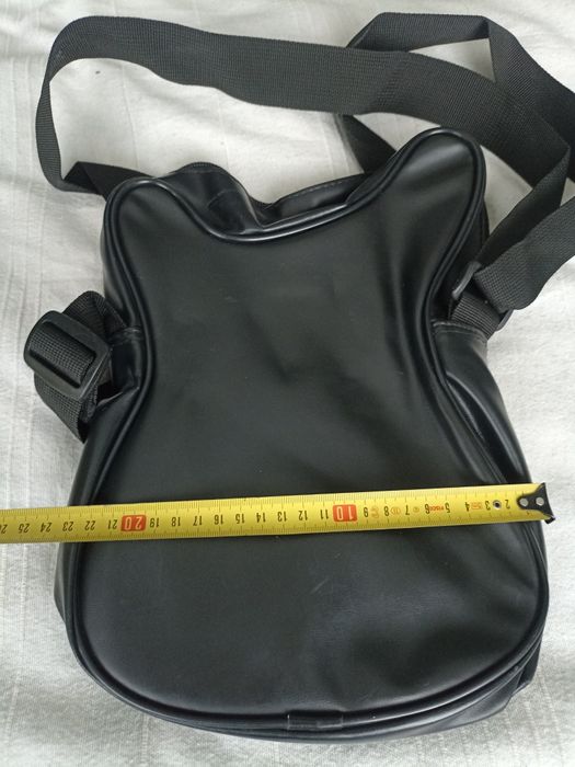 Чантичка за малък рокер