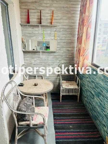 Продава се Тристаен апартамент в Пловдив, Кючук Париж - 72 кв.м за 1667 €/кв.м - Снимка #2