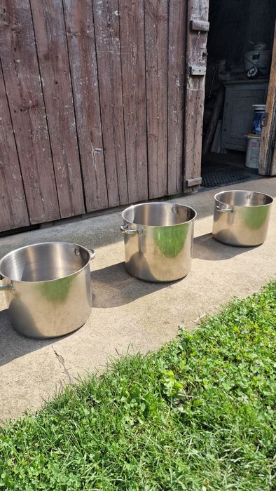 Vând Oală Cratită Inox 12 litri 3buc