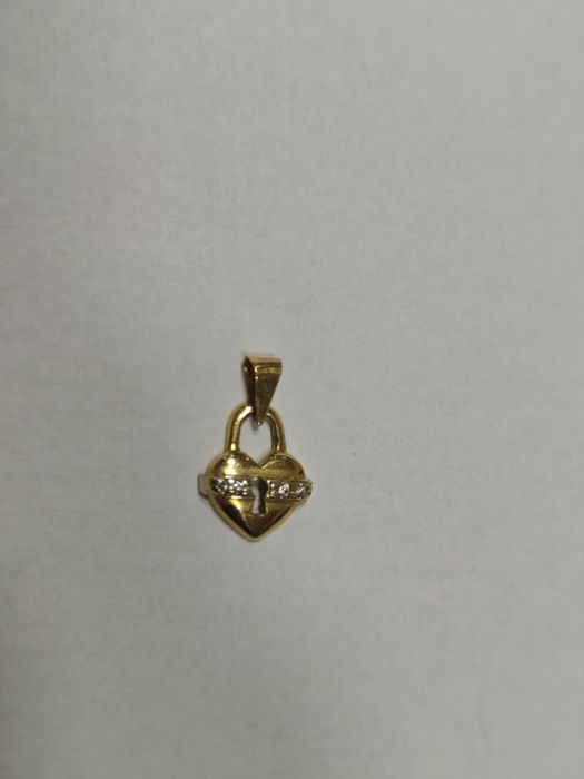 Pandantiv aur 18k 1.1gr (r)