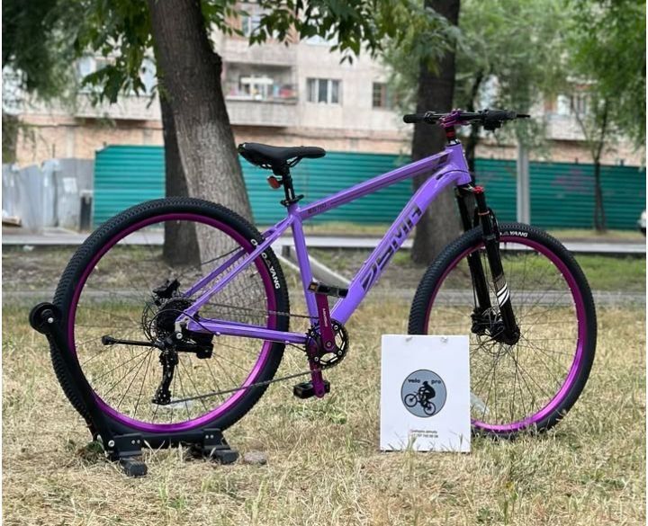 Продаю велик сломана вилка!!