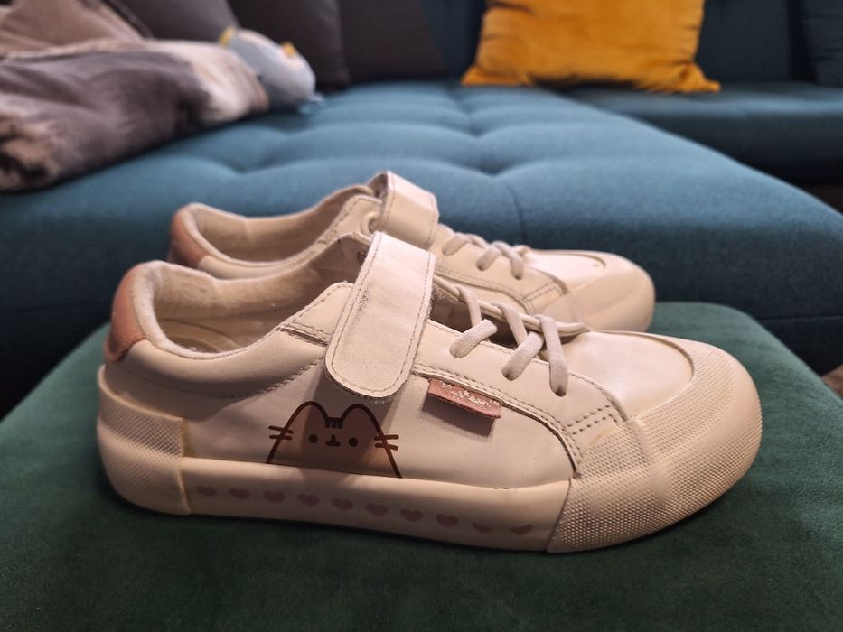 Vand pantofi sport Pusheen 33