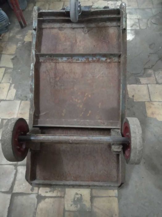 Арава, тележка на новых колёсах, незаменимый помощник