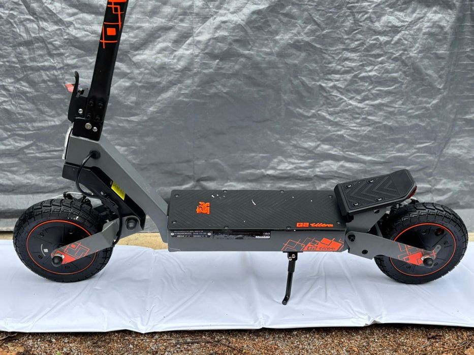 Електрическа тротинетка Kukirin G2 ultra 2x800W