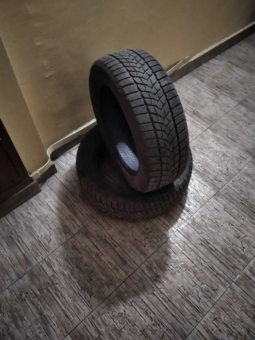 Зимни гуми 205/55/16 Firestone