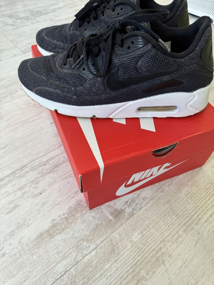 Маратонки Nike air max ultra2.0. Номер 43