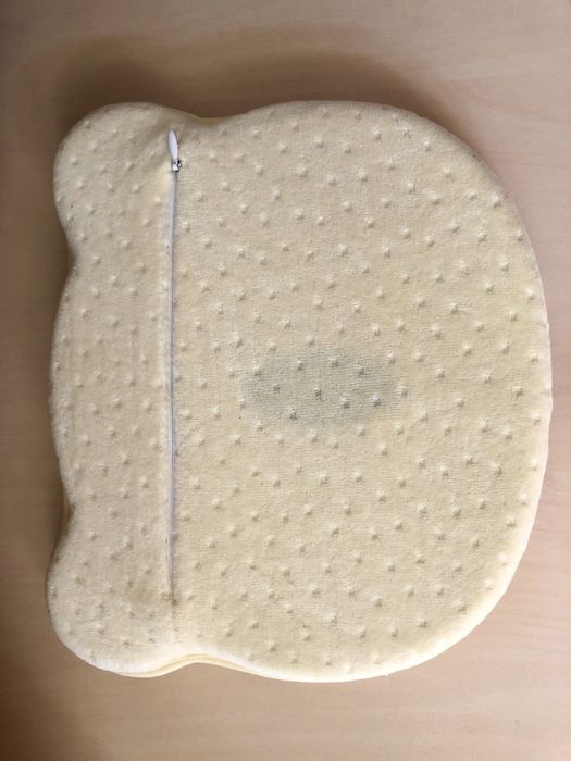 Pernă anti-aplatizare cu memorie, pentru bebeluși+față de schimb