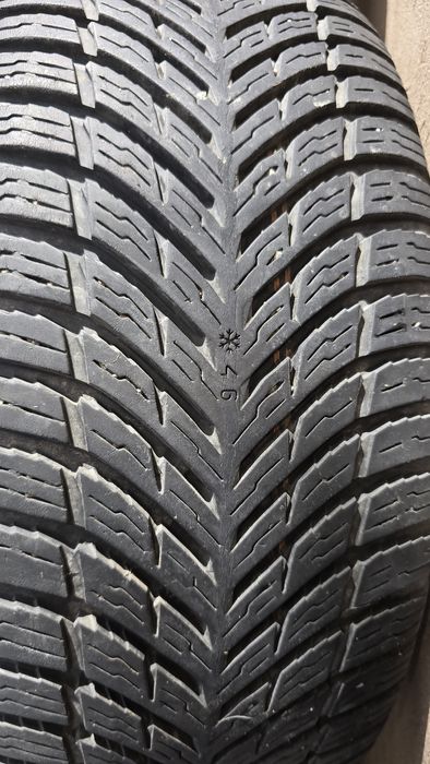 Jante Audi 16 cu cauciucuri de iarna Nokian