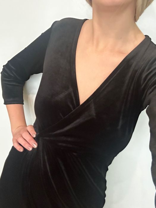 Рокля черна  Л 40