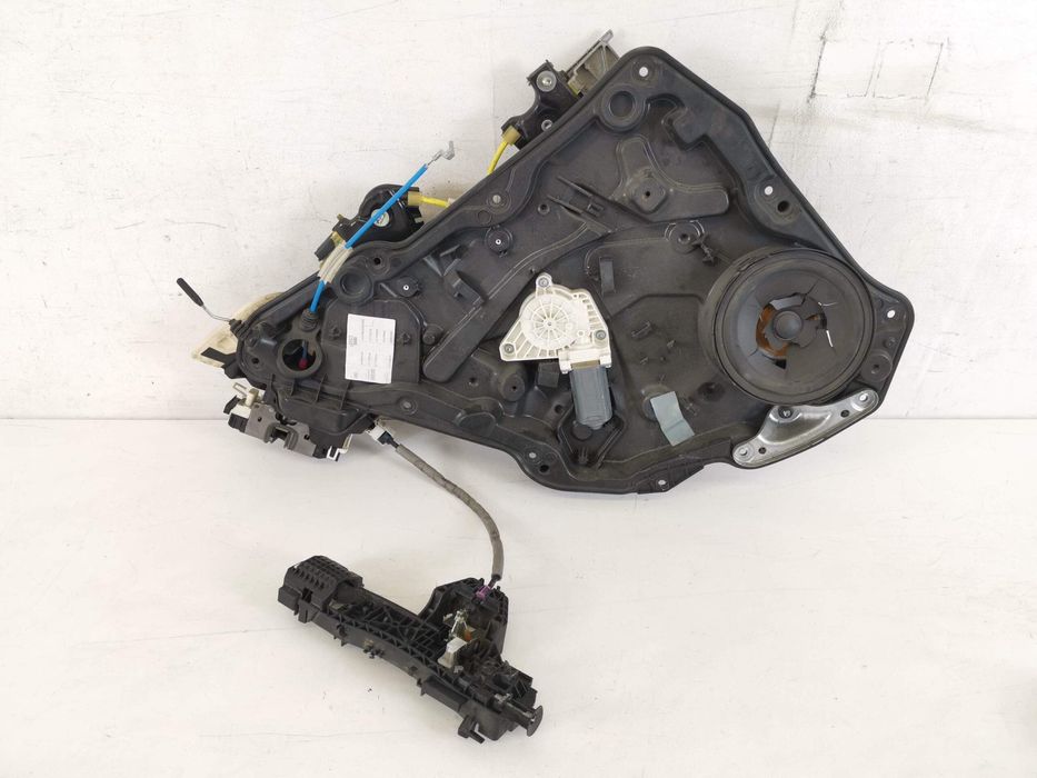 Механизъм за врата ляв заден Мерцедес-Бенц ЦЛА-Клас / Mercedes-Benz CL