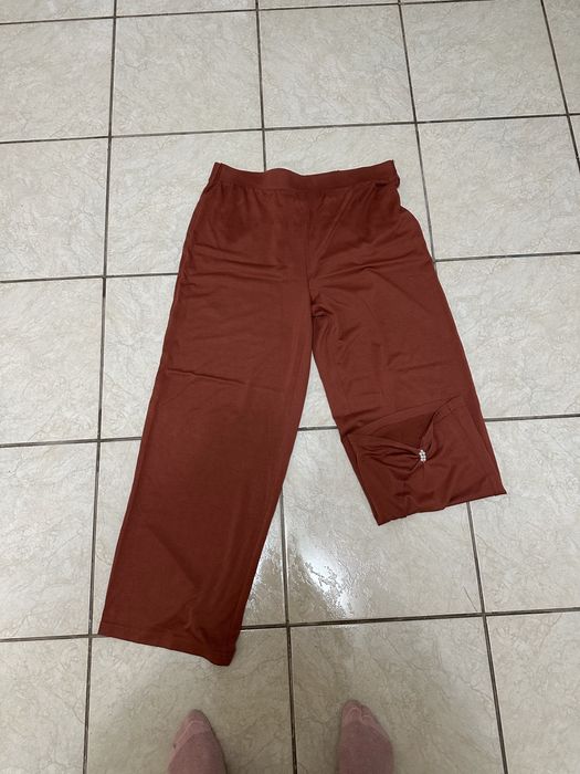 Pantaloni dama marimea M
