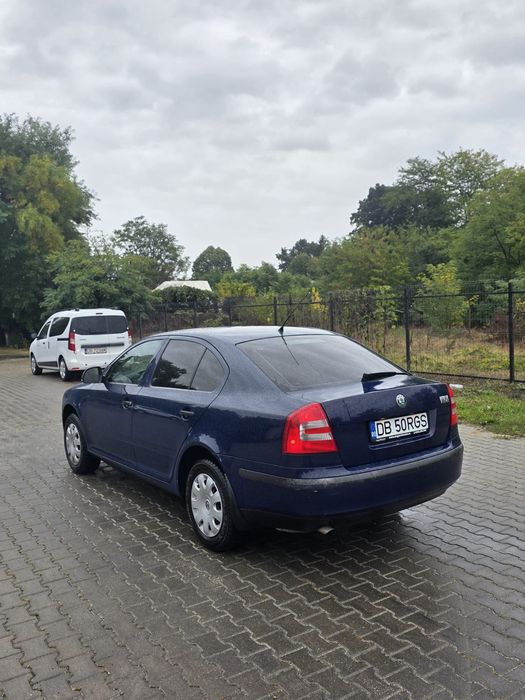 Skoda octavia 2  1.6mpi benzina  An 07.2011 proprietar