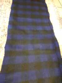 Автентичен вълнен ръчно тъкан плат за носии или престилки