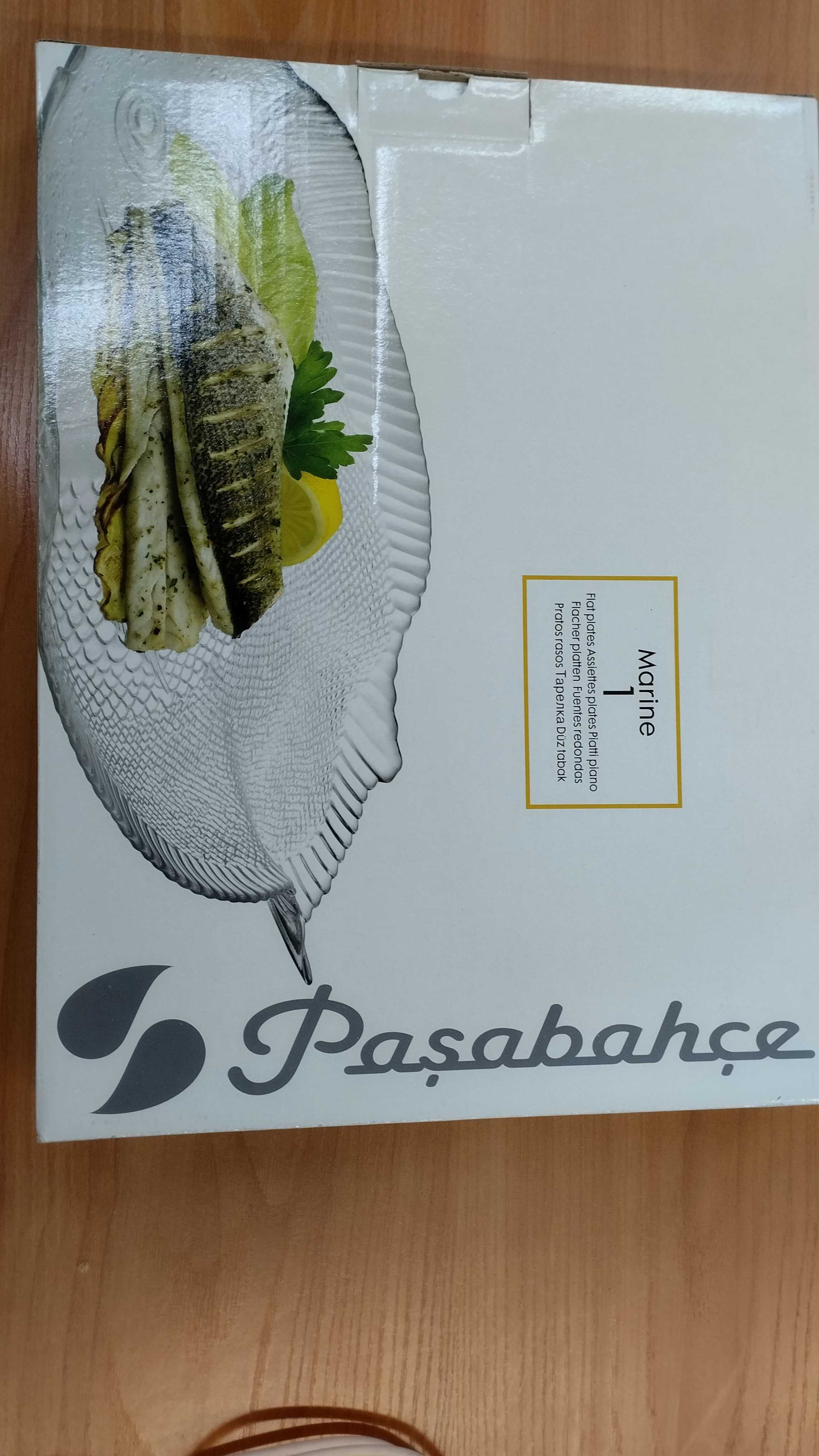 Блюдо стеклянное для рыбы