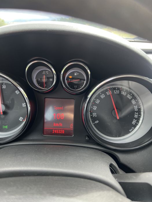 Opel astra J 1.7