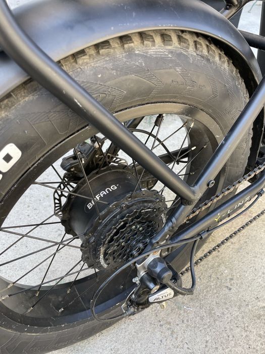 Vînd bicicletă electrică Lombardo