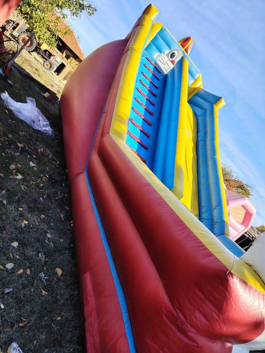 Надуваем батут в