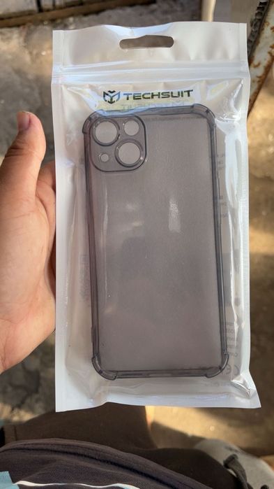 Vând iphone 13 în perfecta stare