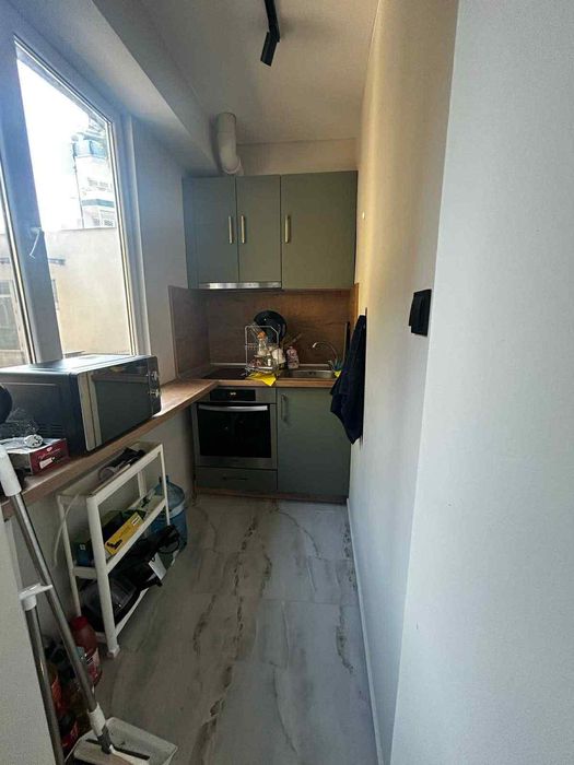 Дава се под наем Едностаен апартамент в Пловдив, Център - 45 кв.м за 357 € - Снимка #2