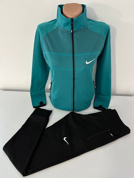 Treninguri și compleuri unisex