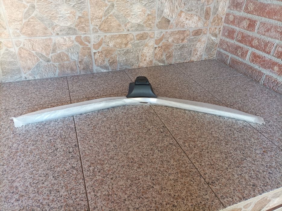 Vând suport tv Samsung 138 cm