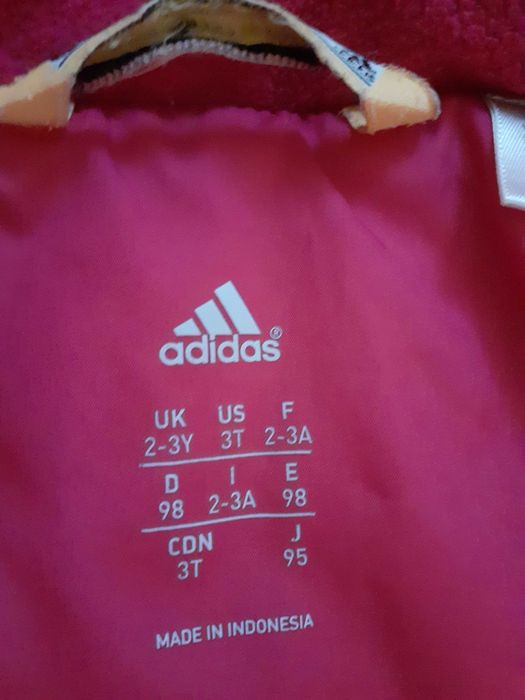 Яке 2/3 години и ботуши 22 Adidas