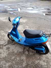 Продавам скутер Honda dio1