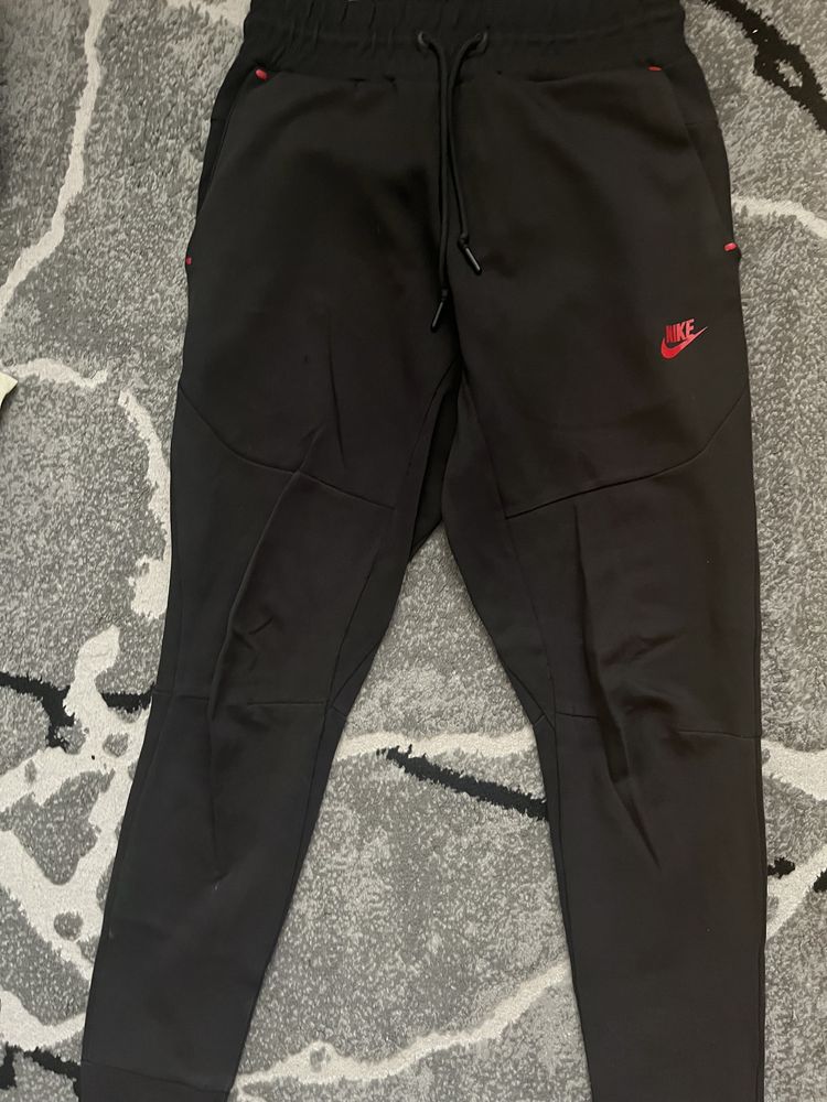 Долнище nike tech rep