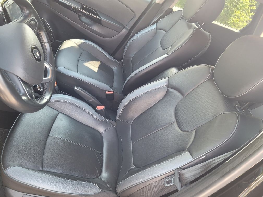 Renault Captur benzina 1.2/120cp eur 6 2017 Automata Helly Hansen