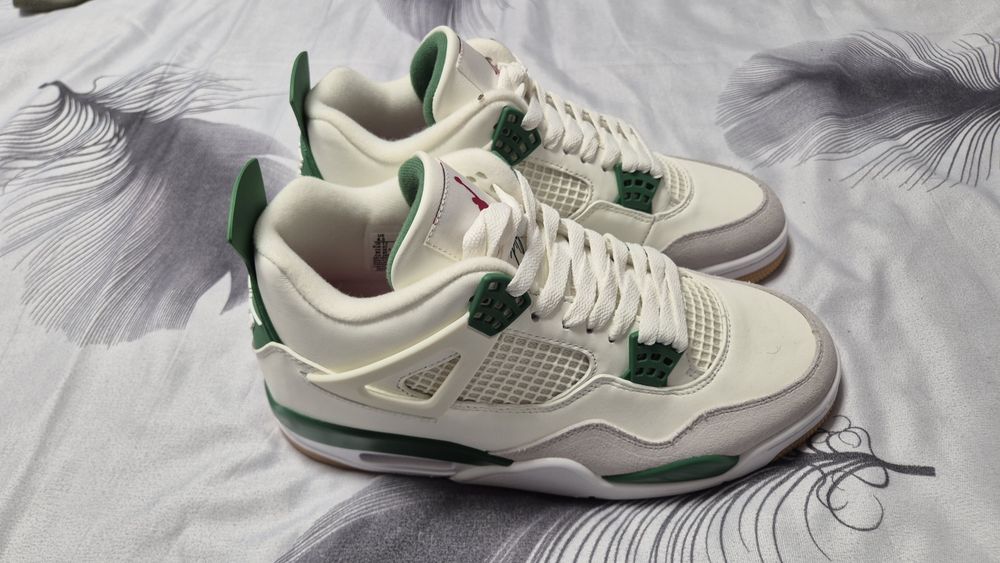 Jordan 4 SB Pine Green nike