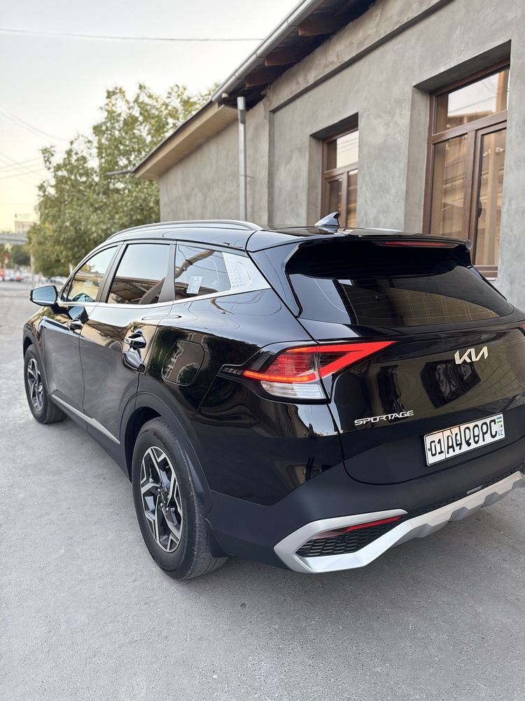 Kia sportage 1 pazitsa sotiladi 2023 yil