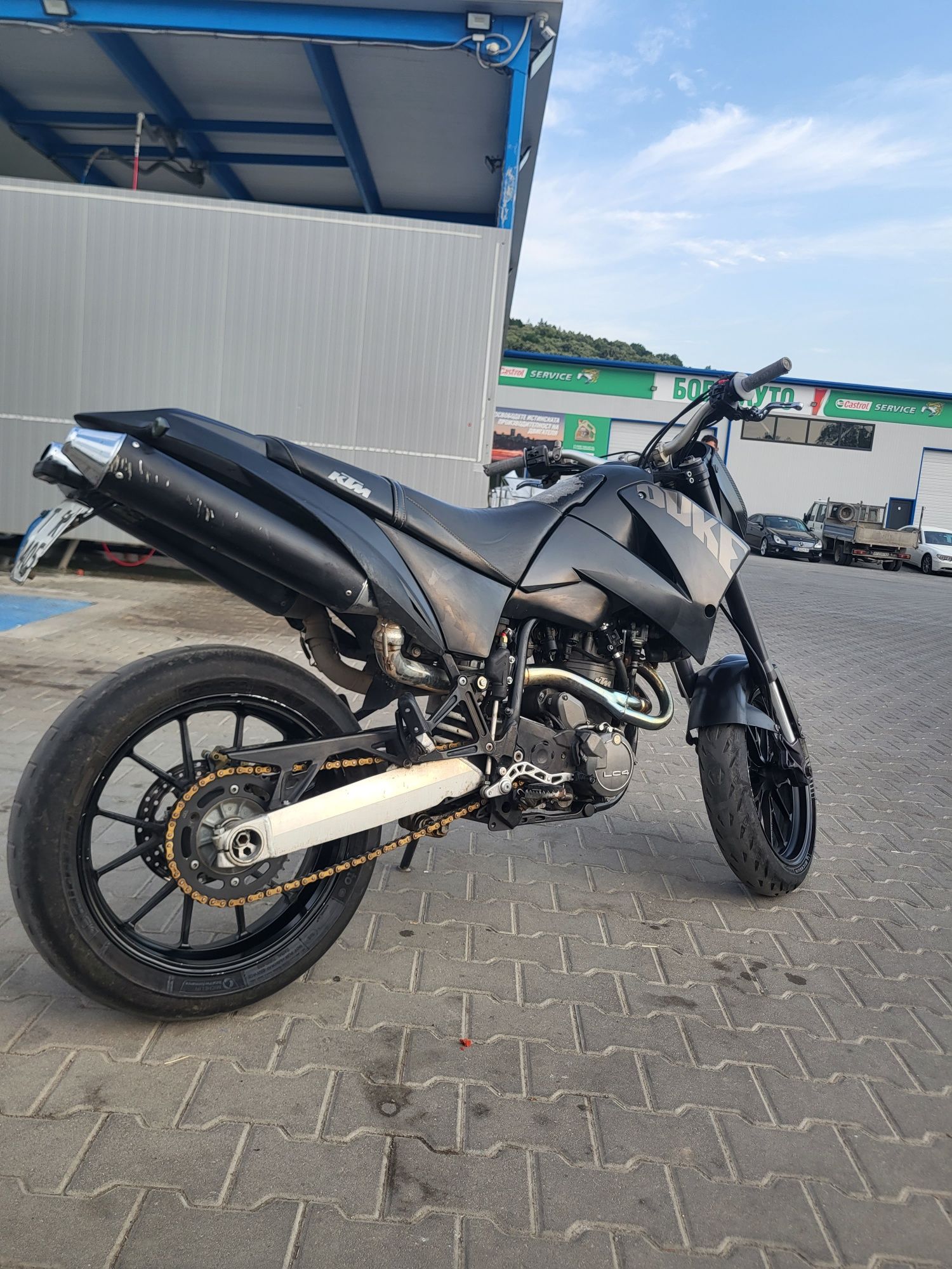 Ktm duke 640 lc4 ( yamaha honda suzuki husqvarna kawasaki) мотор