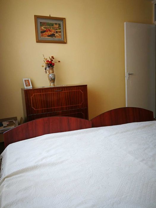 revizuire pret apartament