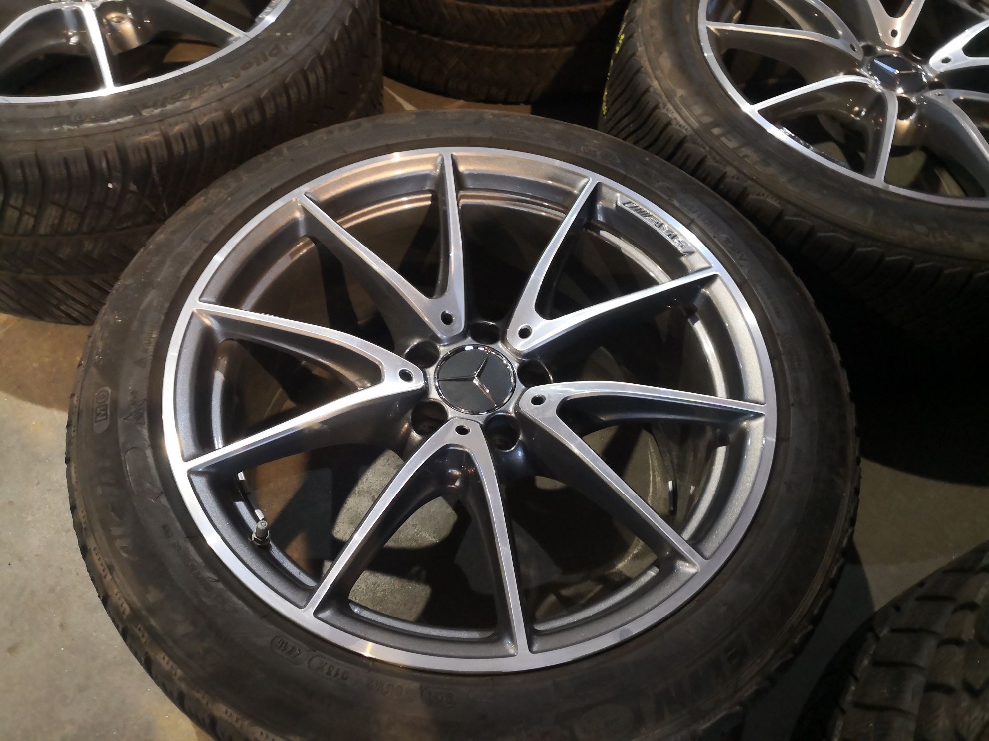 5х112 мерцедес е класа AMG 5x112 Mercedes e clasa 19 цола спорт пакет