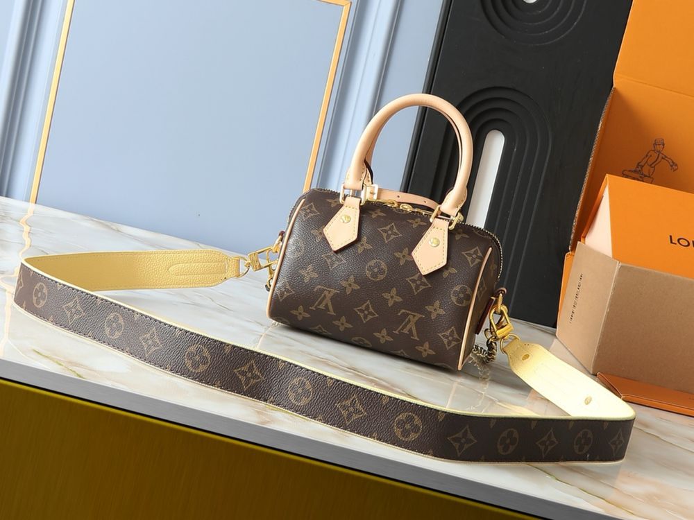 Geanta louis vuitton speedy 18