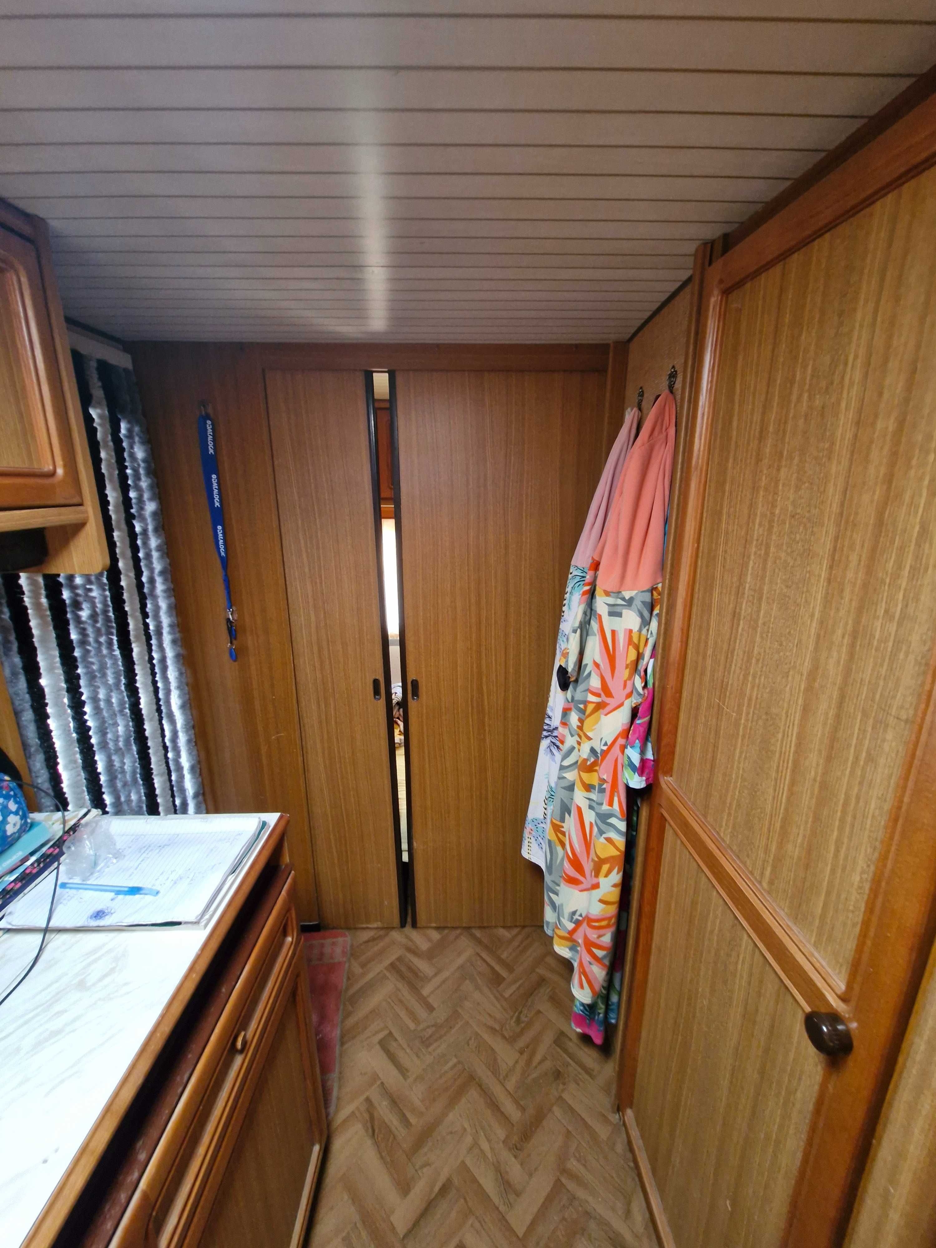 Каравана Hobby  De luxe