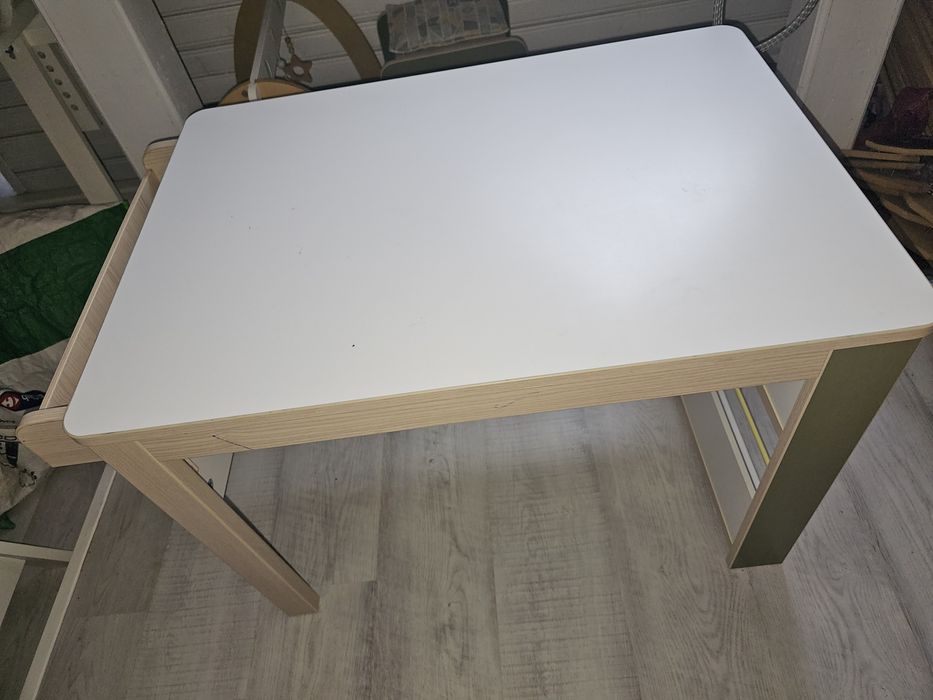 Masa si scaun Montessori