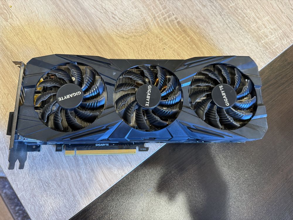 Видеокарта Gigabyte 1080ti 11GB