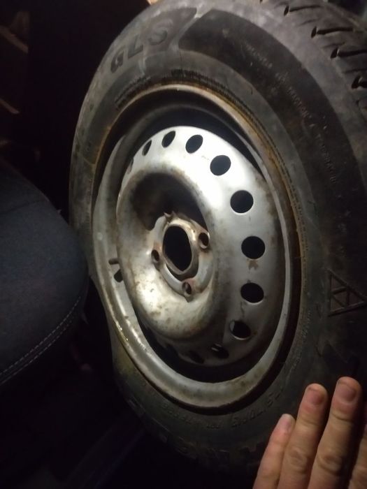 13 zapaska balon sotiladi