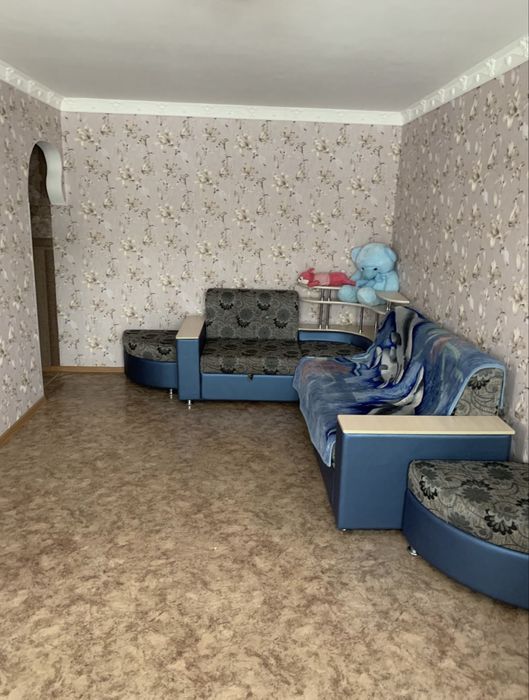 Продам диван угловой