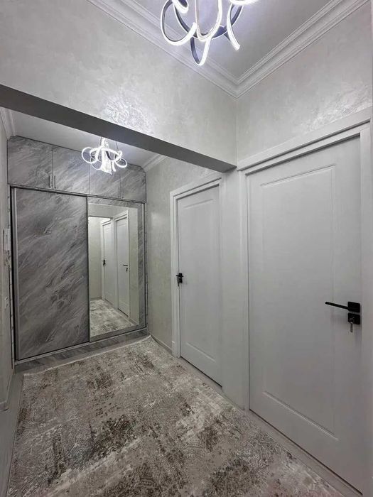 Ганга Жангох 3комнат 87кв.м квартира на новостройке метро Гафур Гулям